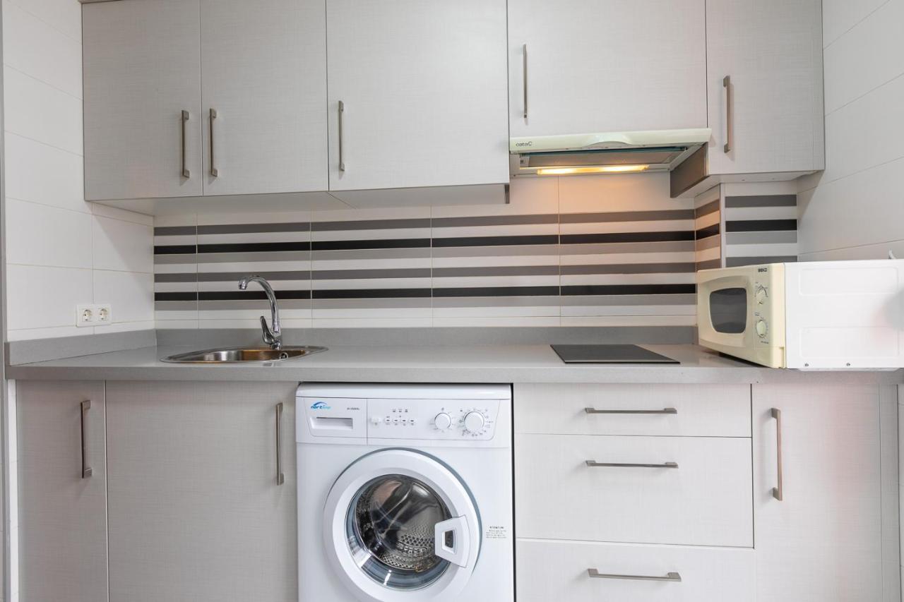 Apartamentos Guerrero Torre Del Mar Extérieur photo
