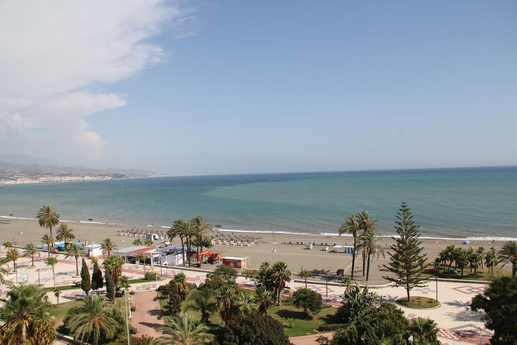 Apartamentos Guerrero Torre Del Mar Extérieur photo