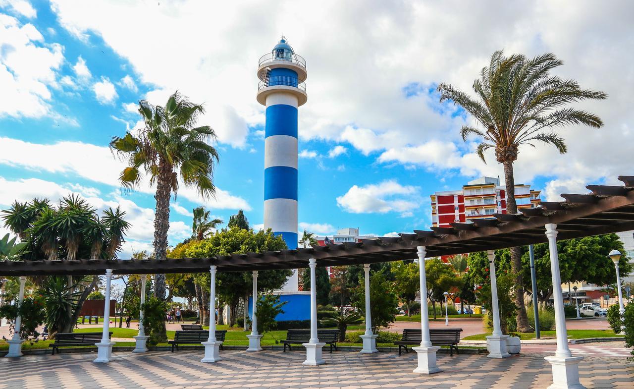 Apartamentos Guerrero Torre Del Mar Extérieur photo