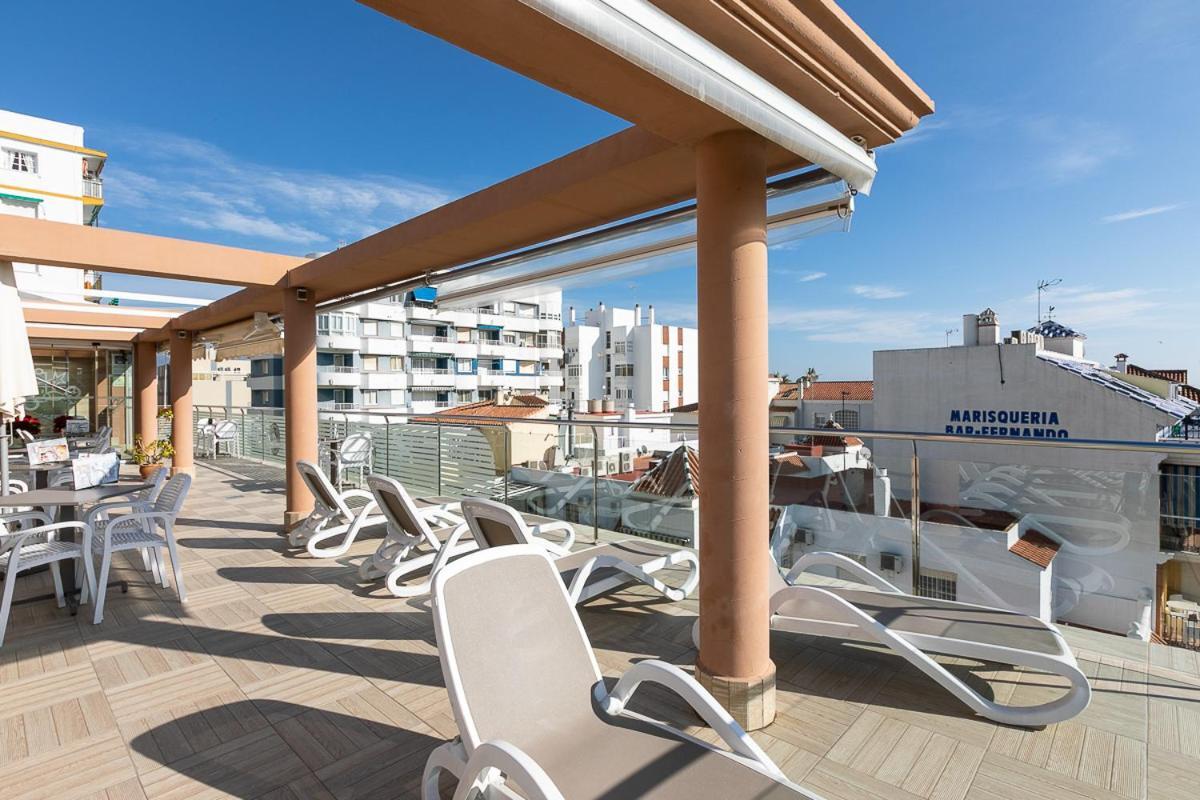Apartamentos Guerrero Torre Del Mar Extérieur photo