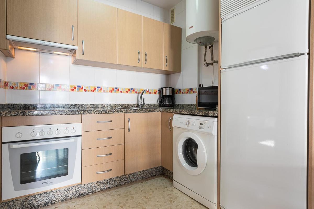 Apartamentos Guerrero Torre Del Mar Extérieur photo