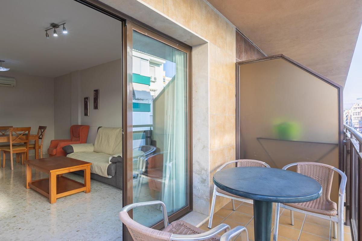 Apartamentos Guerrero Torre Del Mar Extérieur photo