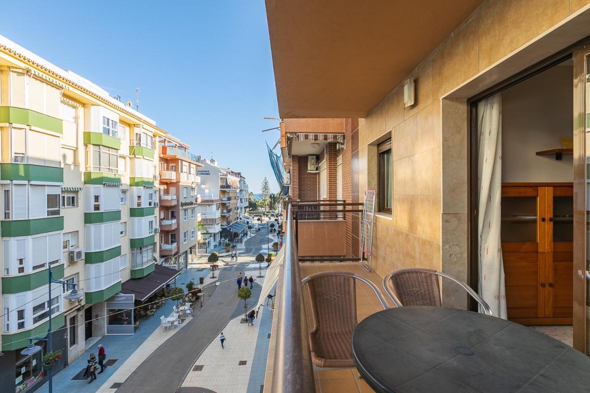 Apartamentos Guerrero Torre Del Mar Extérieur photo